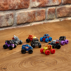 Monster Jam Marvel Mini Jams Winter Soldier Captain America War Machine Set
