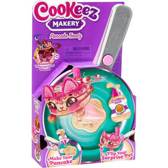 Cookeez Makery Pancake Treatz Mix Flip Scented Interactive Plush Toy