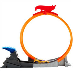 Hot Wheels Loop Star Play Set and 1 Scale Car