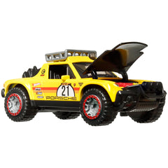 Hot Wheels Pull-Back Speeders 1:43 Toy Car - Porsche 914 Safari