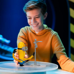 Despicable Me Wild Spinning Mega Minion Tim Figure