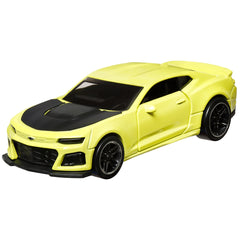 Hot Wheels Pull-Back Speeders 1:43 Toy Car - 2022 Camaro ZL1