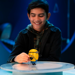 Despicable Me Speed Burst Mega Minion Dave Figure