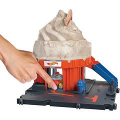 Hot Wheels City Downtown Ice Cream Swirl Playset and Toy Car