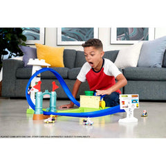 Hot Wheels Mario Kart Circuit Slam Track Set with Mario Kart Vehicle Playset