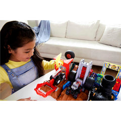 Hot Wheels Monster Trucks Fire Crash Challenge Playset Alarm Arena