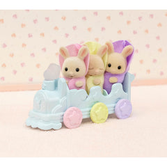 Sylvanian Families 5707 Triplets Baby Bathtime Set - Doll Playset and Vehicle