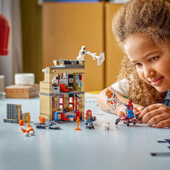 Lego Marvel 76317 Peter Parker's Apartment Building Toy