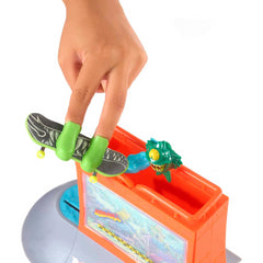 Hot Wheels Skate Aquarium Skatepark Playset Tony Hawk Fingerboard 1 Skate Shoes