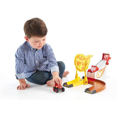 Blaze and the Monster Flaming Stunts Die Cast Model and Track