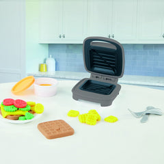Play-Doh Kitchen Creations Cheesy Sandwich Play Food Set