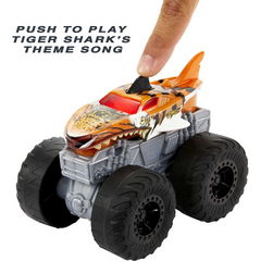 Hot Wheels Monster Trucks Roarin’ Wreckers Tiger Shark Truck