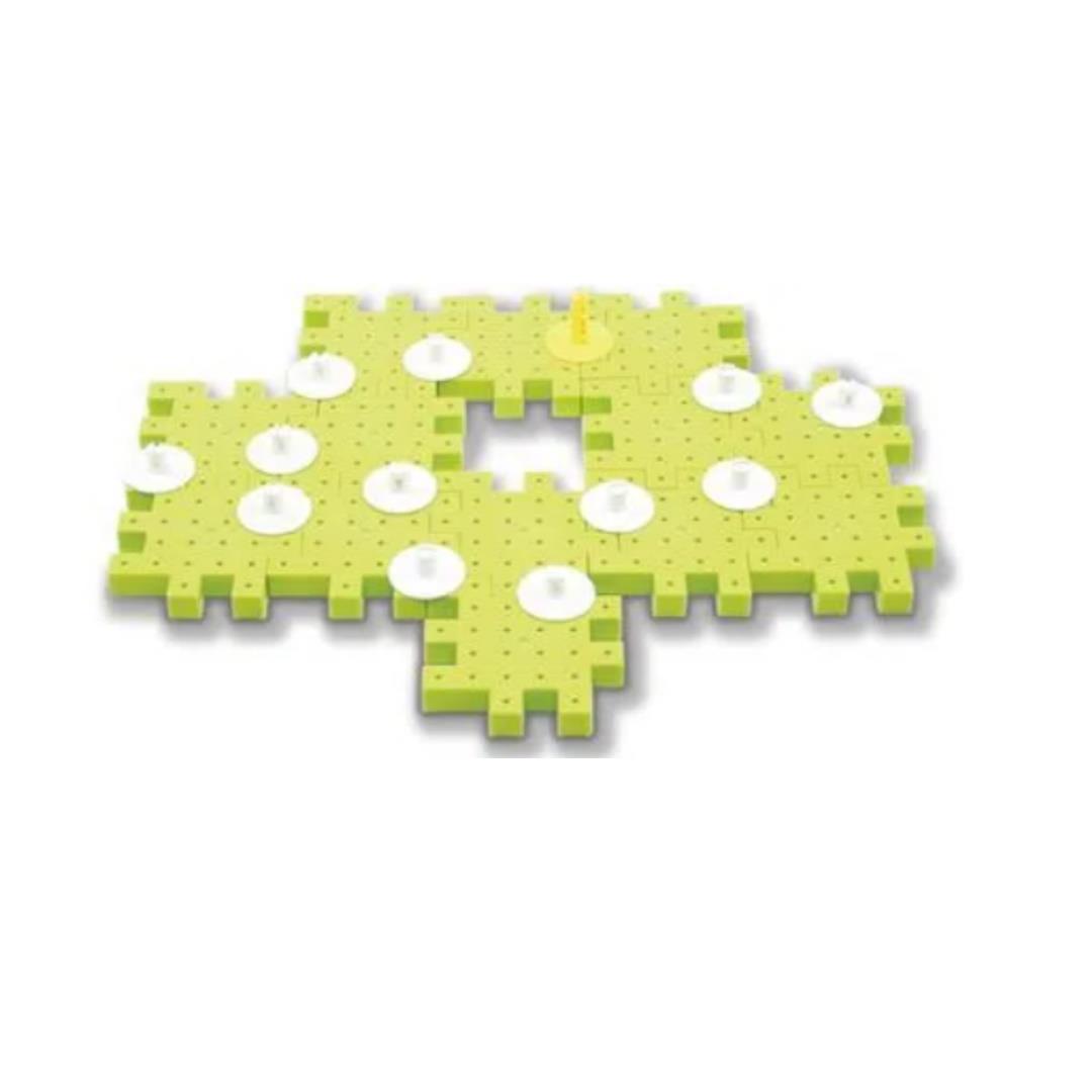 Norma 99 Piece Spinning Wildlife Insect Education STEAM Set - Maqio