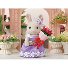 Sylvanian Families Town Flower Gifts and Milk Rabbit Older Sister Figure
