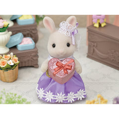 Sylvanian Families Town Flower Gifts and Milk Rabbit Older Sister Figure