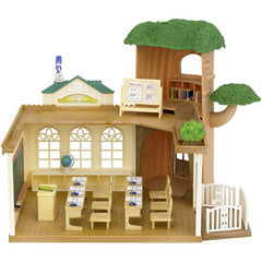 Sylvanian Families Country Tree School Gift Set - Maqio