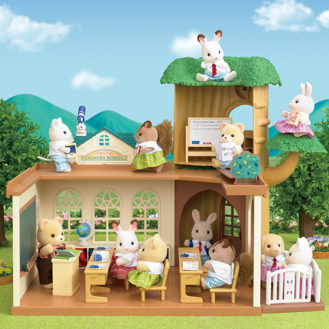 Sylvanian Families Country Tree School Gift Set - Maqio