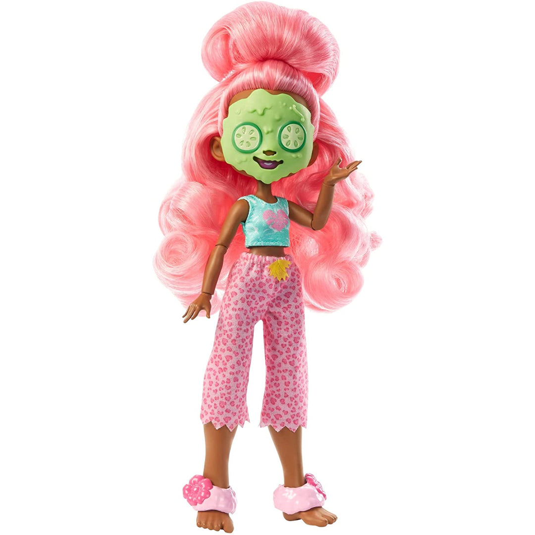 Cave Club Fernessa Cavetastic Cleepover Doll - Maqio
