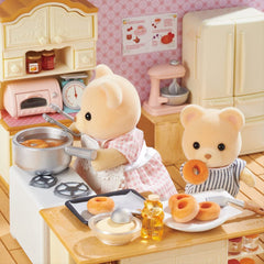 Sylvanian Families Bear Family Set 4 of Figures
