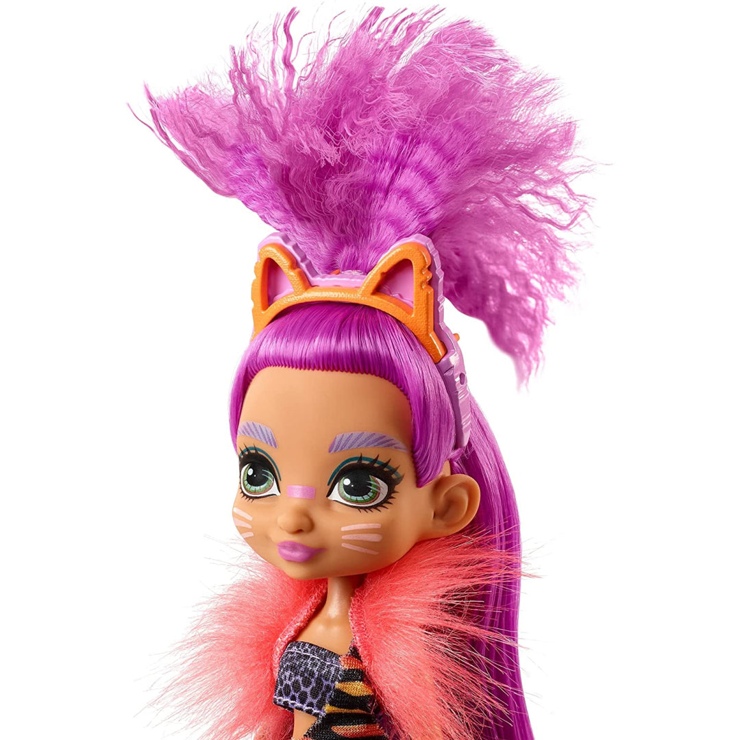 Cave Club Roaralai Doll & Accessories - Maqio