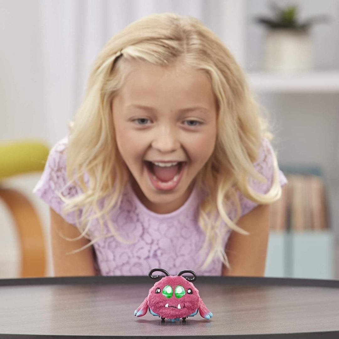 Yellies Voice Activated Electronic Pet - Fuzzbo Spider - Maqio