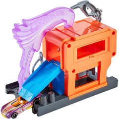Hot Wheels City Downtown Speedy Fuel Stop Playset & Car