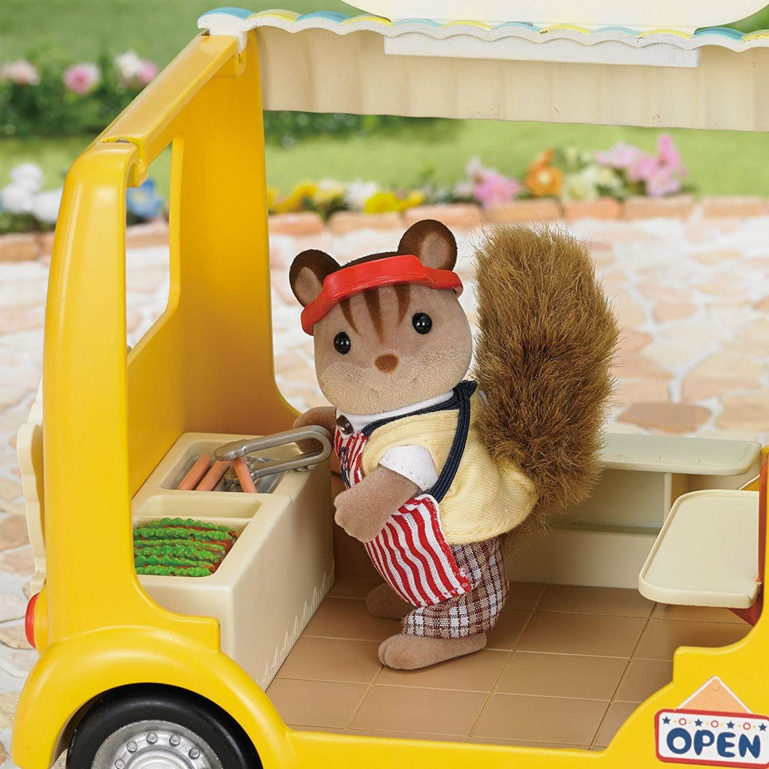 Sylvanian Families Hot Dog Van Set - Maqio