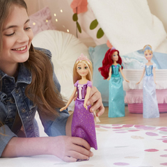 Disney Princess Royal Shimmer Doll - Rapunzel