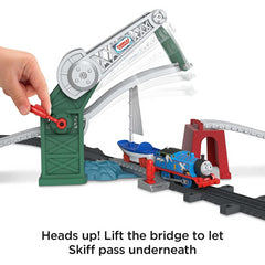 Thomas & Friends Bridge Lift Thomas & Skiff GWX09