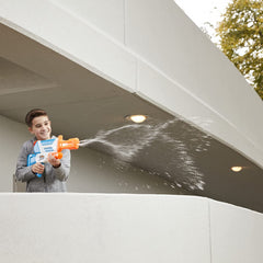Nerf Super Soaker Twister Water Blaster with 2 Twisting Streams of Water
