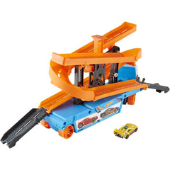 Hot Wheels City Lift & Launch Hauler Vehicle with Storage for up to 20 1:64 Cars