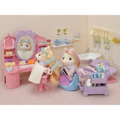 Sylvanian Families Pony's Hair Stylist Set Figure and Accessories