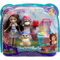 Enchantimals Paws for a Picnic Doll Set with Pets