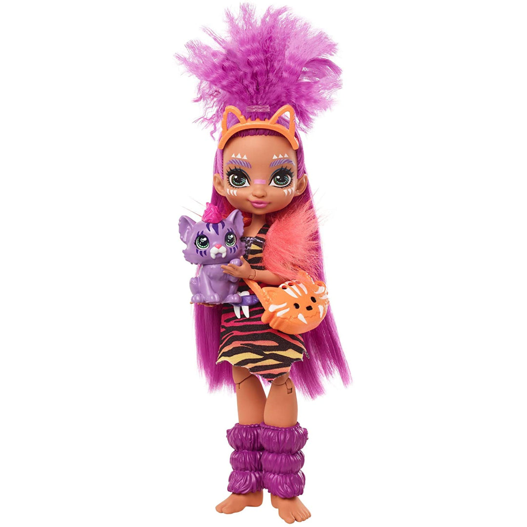 Cave Club Roaralai Doll & Accessories - Maqio