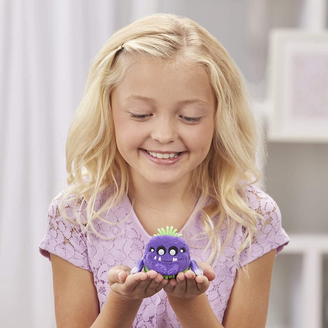 Yellies Voice Activated Electronic Pet - Wiggly Wriggles - Maqio