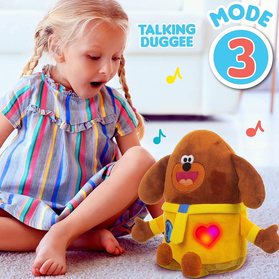 Hey Duggee Interactive Smart Soft Toy with Voice Activated Sounds & Lights - Maqio