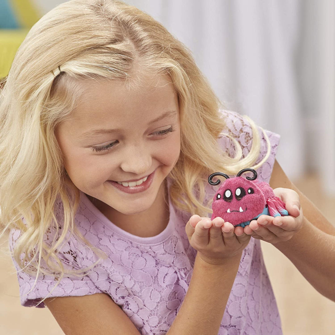 Yellies Voice Activated Electronic Pet - Fuzzbo Spider - Maqio