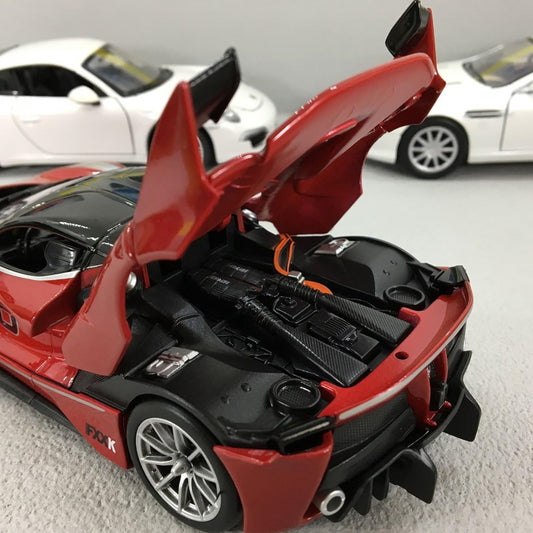 Bburago Ferrari FXX-K 1:24 Scale Diecast Model Car