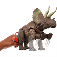 Jurassic World Rebirth Gigantic Thrashers Eotriceratops Dinosaur