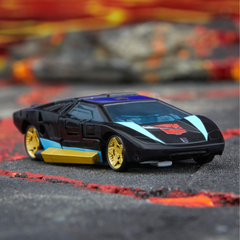 Transformers Legacy United Armada Universe Wheeljack Deluxe Class Figure