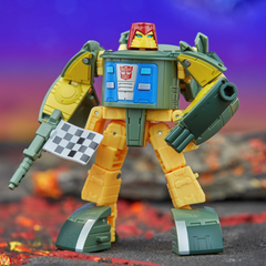 Transformers Legacy United Autobot Cosmos Deluxe Class Figure