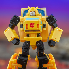 Transformers Legacy United Origin Bumblebee Deluxe Class Figure
