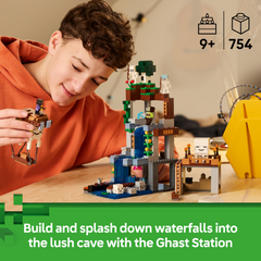 Lego Minecraft Ghast Station Building Set