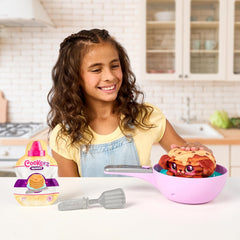Cookeez Makery Pancake Treatz Mix Flip Scented Interactive Plush Toy