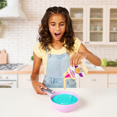Cookeez Makery Pancake Treatz Mix Flip Scented Interactive Plush Toy