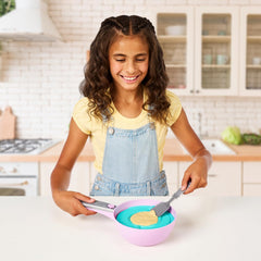 Cookeez Makery Pancake Treatz Mix Flip Scented Interactive Plush Toy