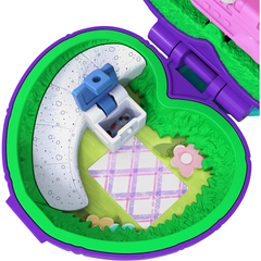 Polly Pocket FRY30 Tiny Pocket Places Picnic Compact Play Set