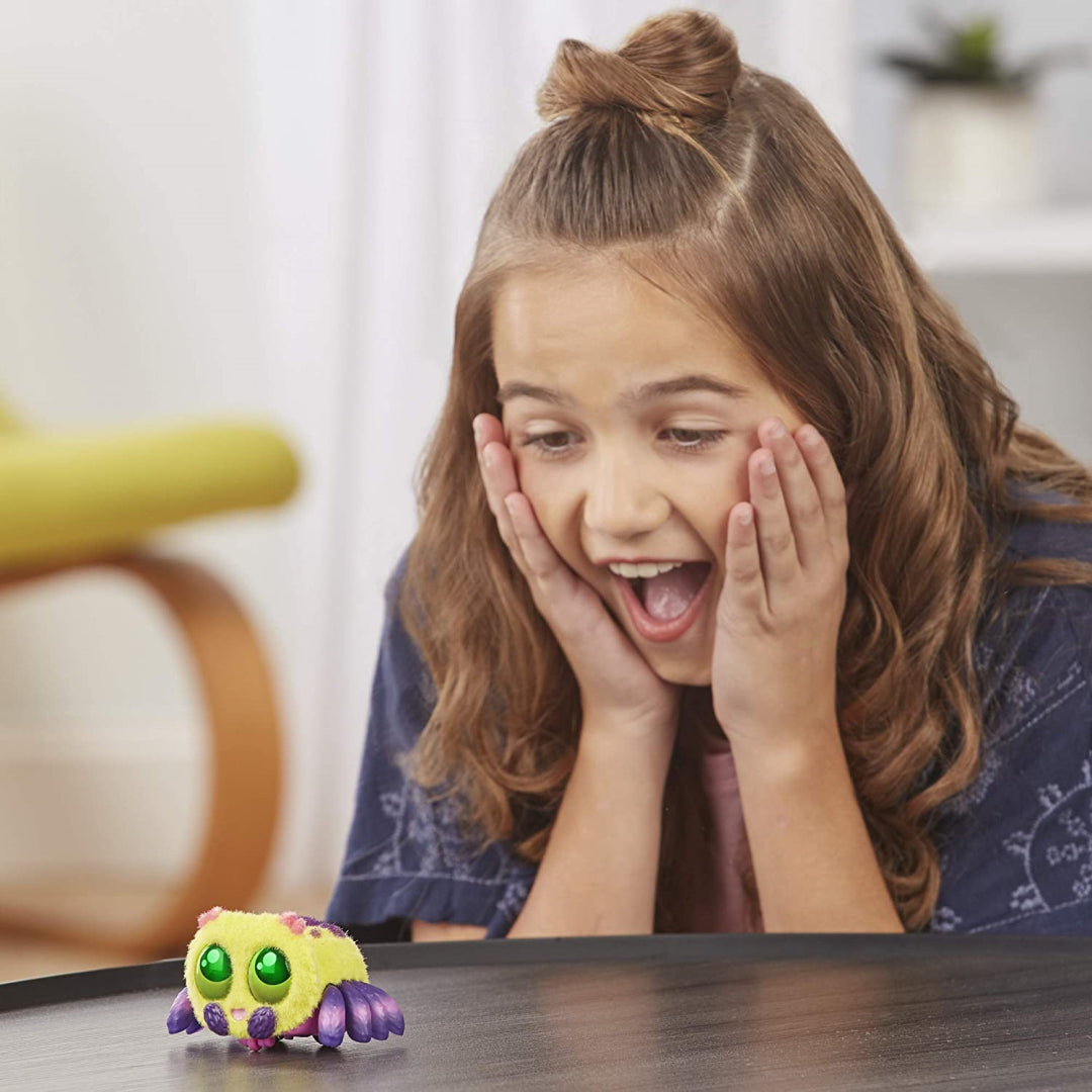Yellies Voice Activated Electronic Pet - Lilâ€™ Blinks - Maqio