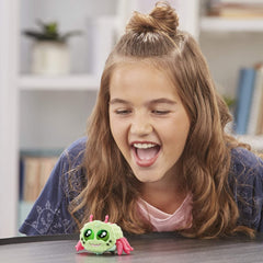 Yellies Voice Activated Electronic Pet -  Frizz Spider - Maqio