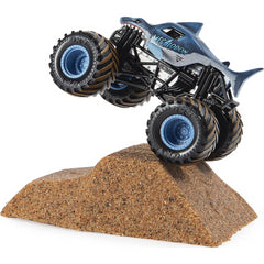 Monster Jam With Kinetic Sand - Megalodon 1:64 Scale